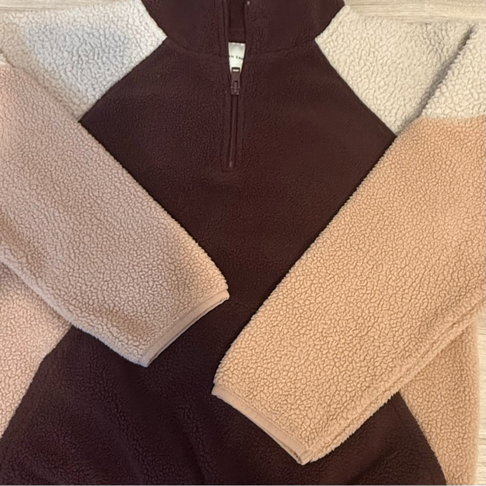 American Eagle Colorblock Sherpa Fleece Hoodie Half Zip — Size XS - Picture 5 of 7